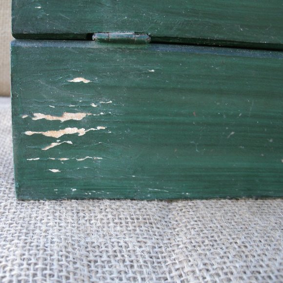 Vintage Warren Kimble Folk Art Wood Rabbit Decorative Box - Picture 12 of 16